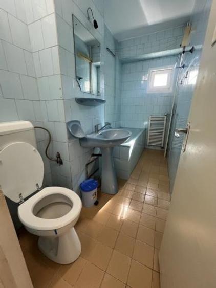 Apartament - 2 camere - Decomandat - Tineretului - 14