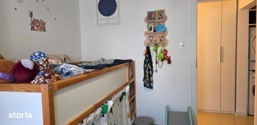 Apartament cu 3 camere decomandat în Tomis III