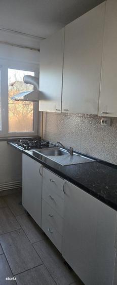 Apartament cu 2 camere decomandat în Exterior Vest