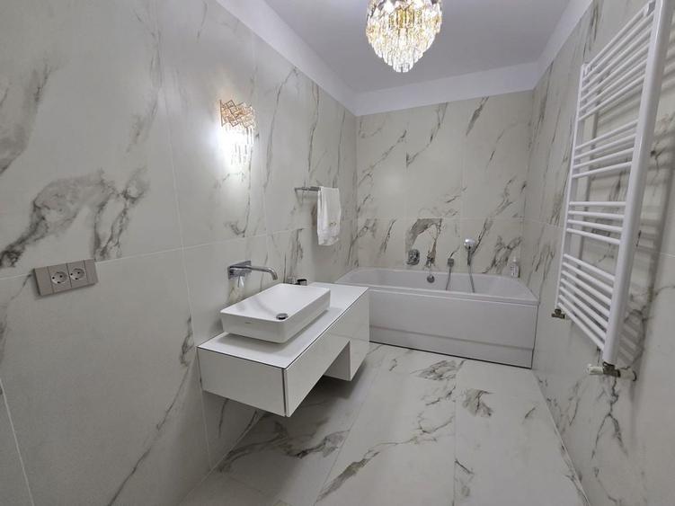 Apartament cu 2 camere decomandat în Unirii