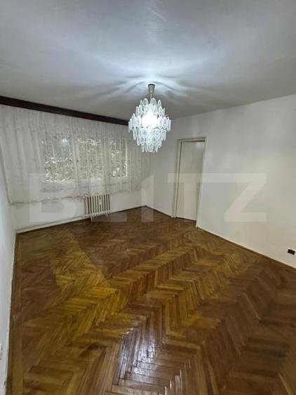 Apartament cu 2 camere semidecomandat în George Enescu