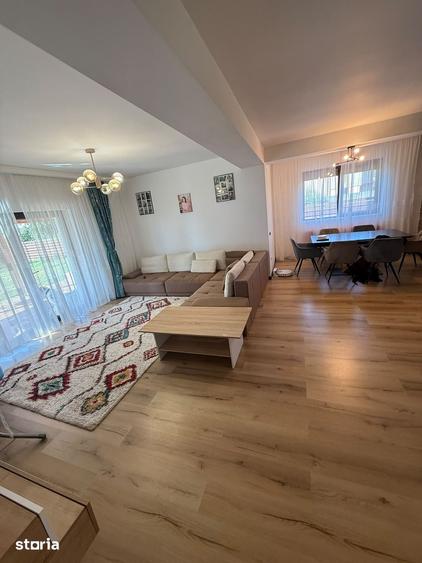 Casă cu 4 camere cu Teren 600 Mp în Glina
