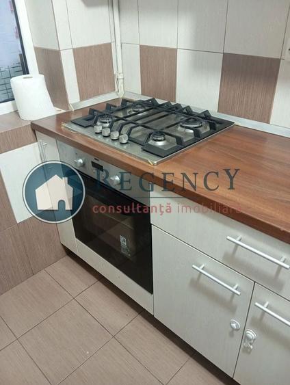 Apartament cu 2 camere semidecomandat, mobilat în Alexandru Obregia