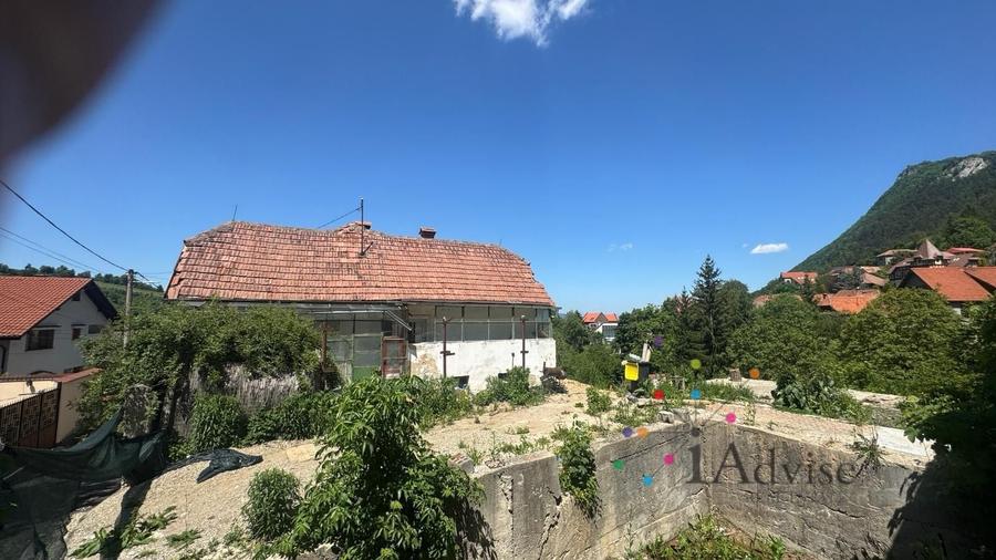 Teren Construcții intravilan de 354 mp, în Schei