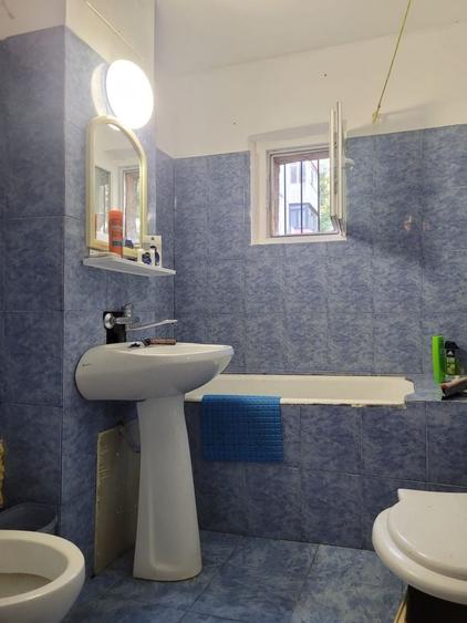 Apartament cu 2 camere semidecomandat în Poarta 6