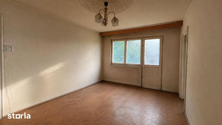Apartament cu 4 camere în Tipografilor