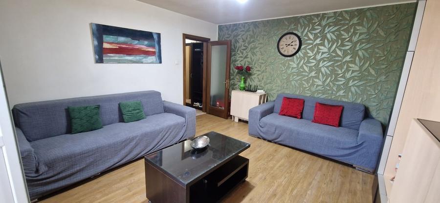 Apartament 3 camere, 67 mp, etaj 1/4, zona Rovine - 2