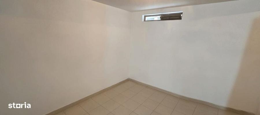 Casă cu 4 camere în Brâncoveanu