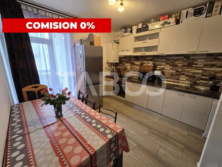 Apartament cu 4 camere decomandat, mobilat în Șelimbăr