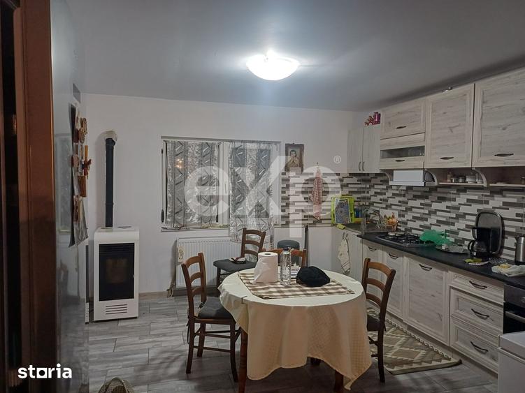 Casă cu 4 camere cu Teren 550 Mp în Albota