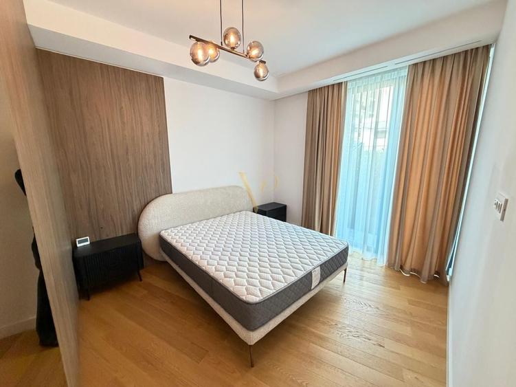 Apartament cu 3 camere decomandat, mobilat în Central