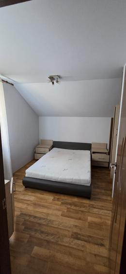 Apartament cu 3 camere în Grădiște