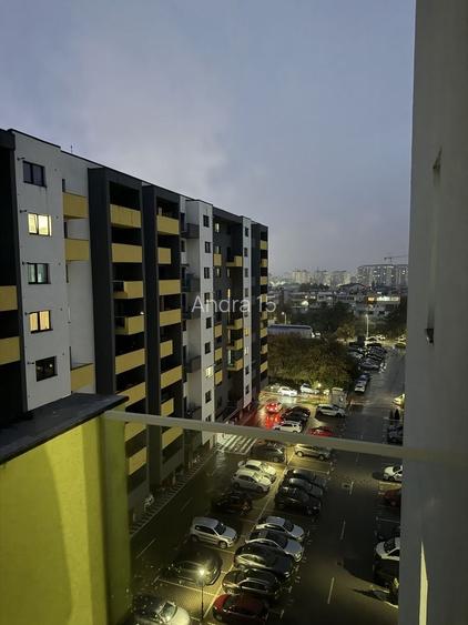 De inchiriat apartament 3 camere