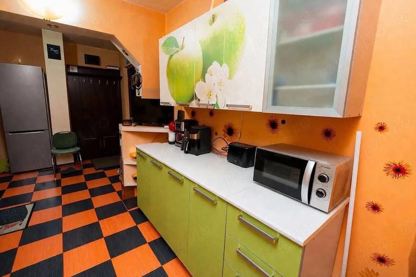 Apartament cu 3 camere nedecomandat în Babadag