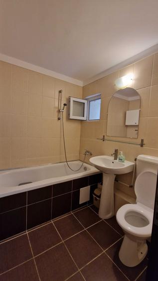 Apartament cu 2 camere semidecomandat în Iancului