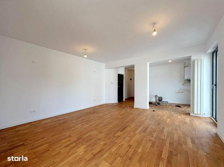 Apartament de vanzare in Centrul Istoric la doar 10 minute de Pia?a - 3