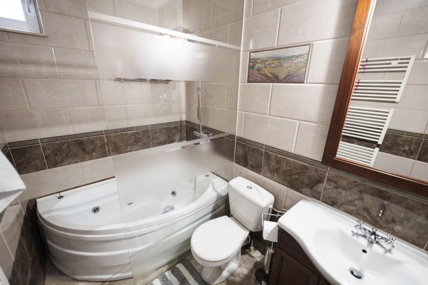 Apartament cu 2 camere semidecomandat, mobilat în Brazda lui Novac