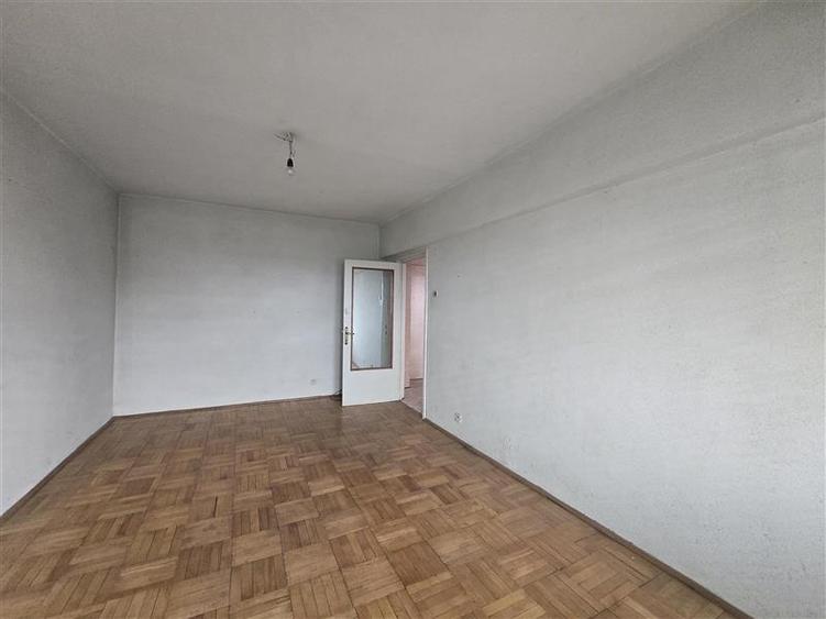 Apartament cu 2 camere decomandat în Ultracentral