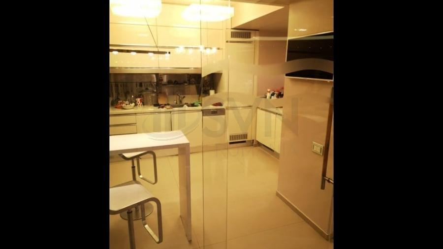 Apartament cu 4 camere decomandat în Dorobanți