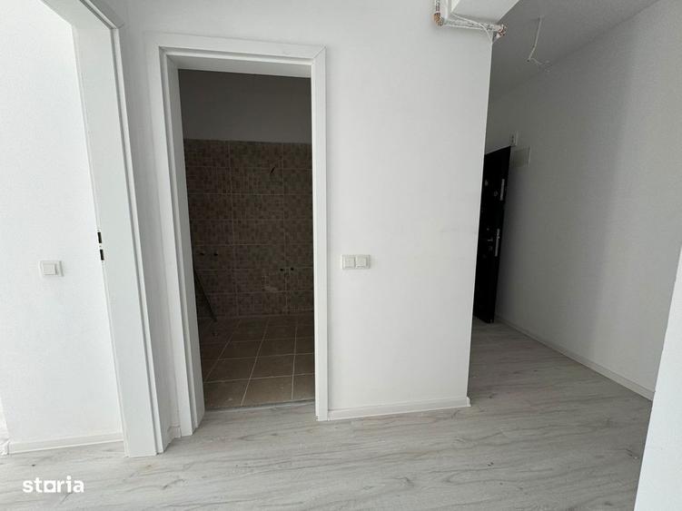 Apartament cu 2 camere decomandat în Militari — fotografia 1