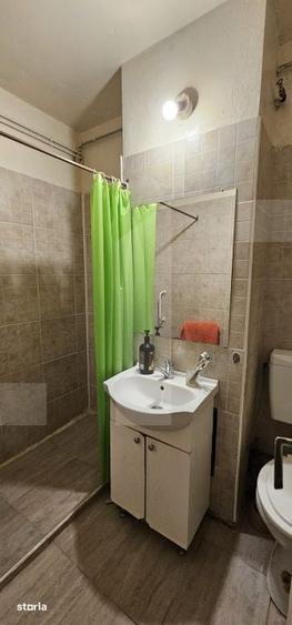 Apartament cu 4 camere decomandat în Ciucului