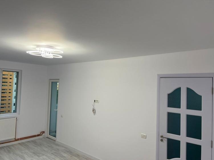 Apartament cu 2 camere decomandat în Rahova
