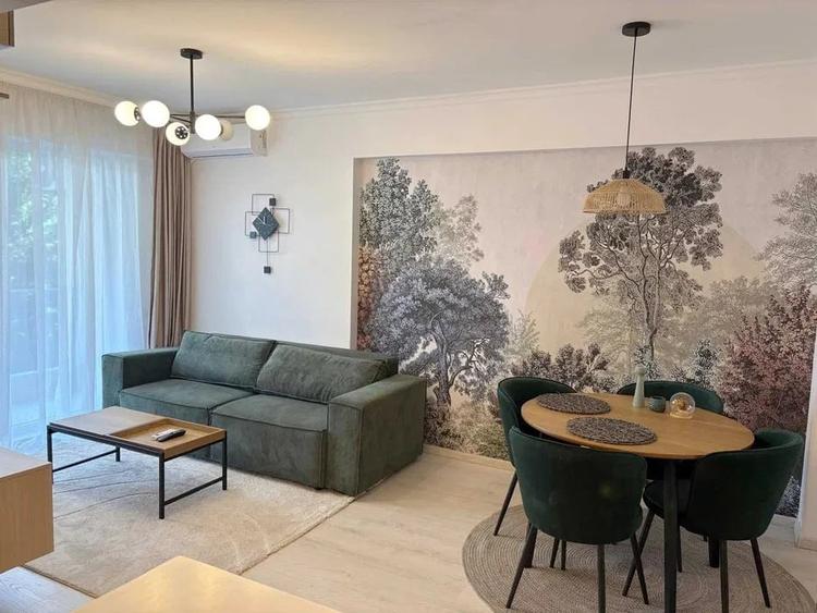 Apartament cu 2 camere semidecomandat, mobilat în Iancu Nicolae