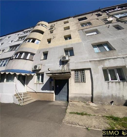Apartament cu 3 camere decomandat în Fălticeni