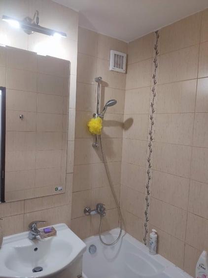 Apartament cu 2 camere decomandat, mobilat în Podu Roș