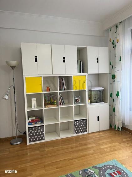 Apartament cu 3 camere în Arcul de Triumf