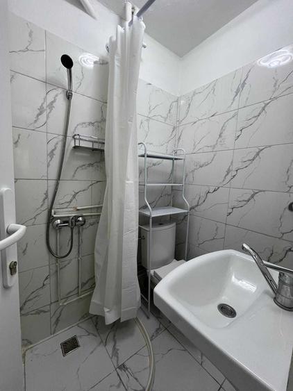 Apartament cu 2 camere decomandat în Banu Mărăcine