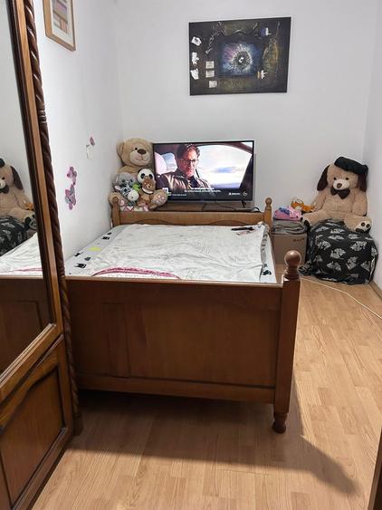 Apartament cu 2 camere semidecomandat în Colanu