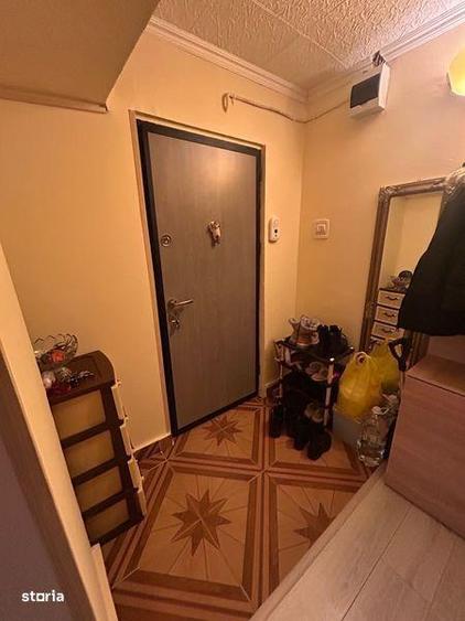 Apartament cu 2 camere semidecomandat în Tineretului