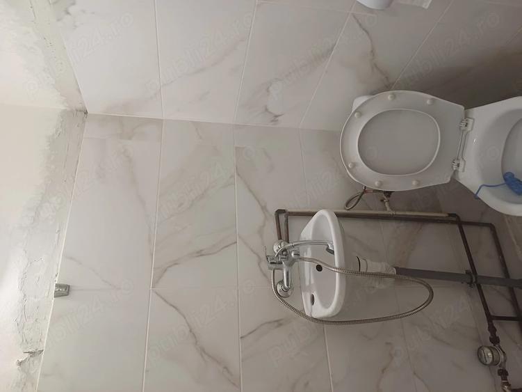 Garsonieră decomandată în Broscărie