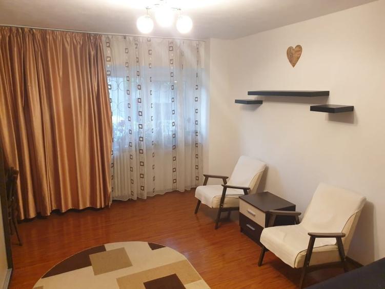Garsonieră decomandată în Rahova