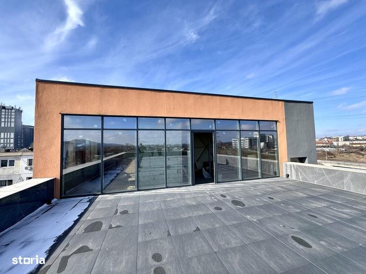 Spațiu comercial, de 920 mp, în Tătărași