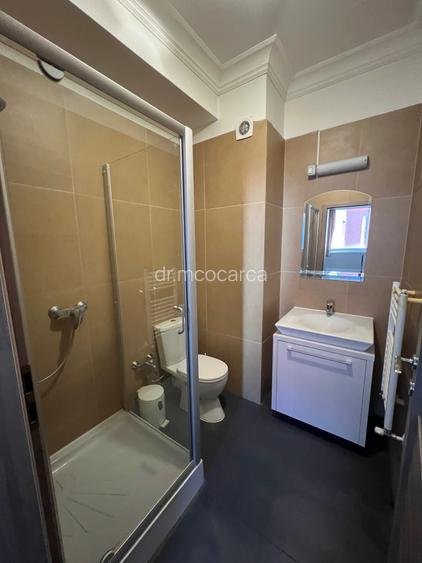 Inchiriez apartament 3 camere ansamblu rezidential Ared UTA