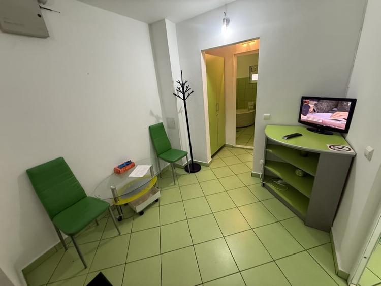 Apartament cu 2 camere decomandat, mobilat în Pelican
