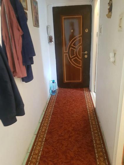 Apartament cu 2 camere nedecomandat în Central
