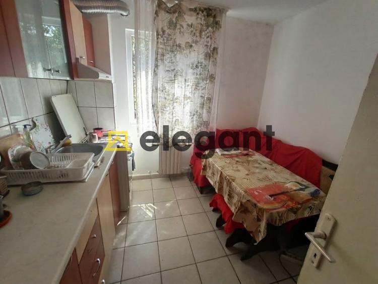 Apartament cu 2 camere semidecomandat, mobilat în Brazda lui Novac