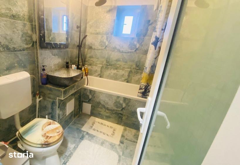 Apartament cu 3 camere decomandat în Dacia