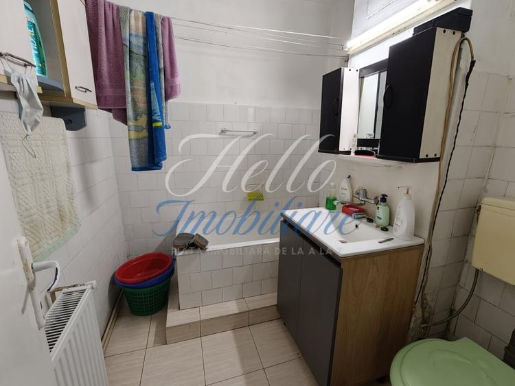 Apartament cu 3 camere decomandat în Mărăști