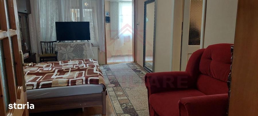 Casă cu 4 camere cu Teren 260 Mp în Central