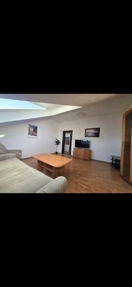 Apartament cu 2 camere în Lipovei