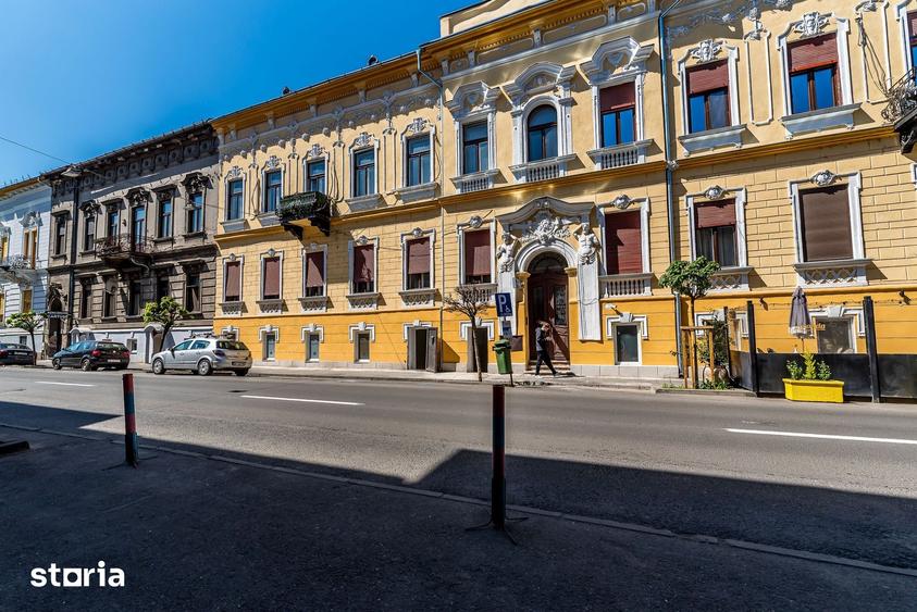 Spațiu comercial, de 44 mp, în Central