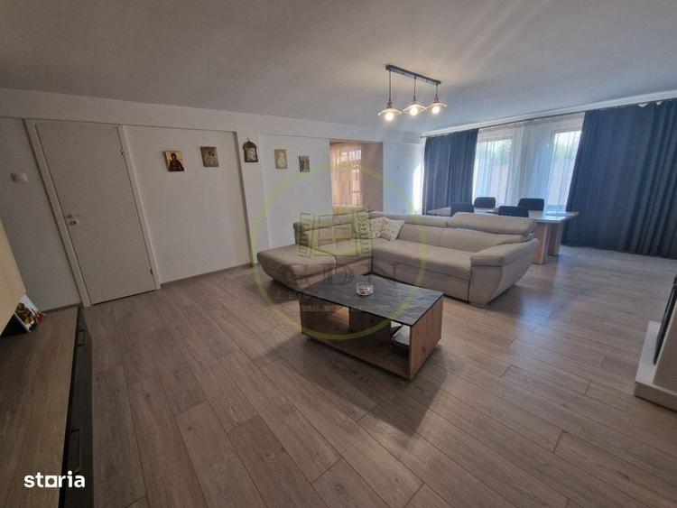 Casă cu 4 camere în Lăpuș