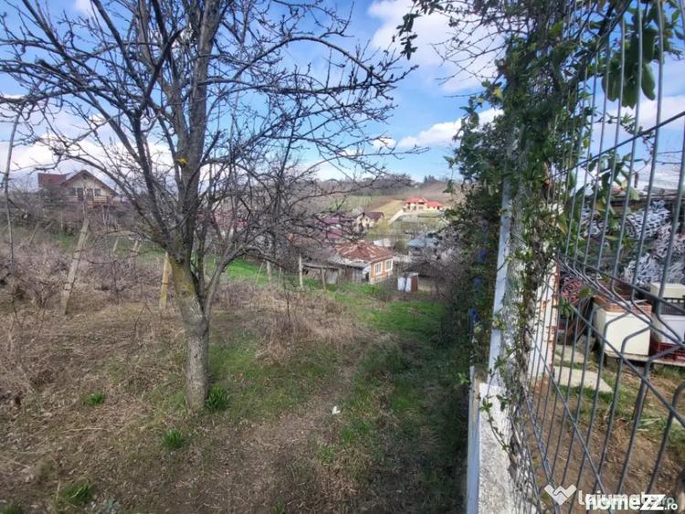 Teren de 1061 mp, în Rediu