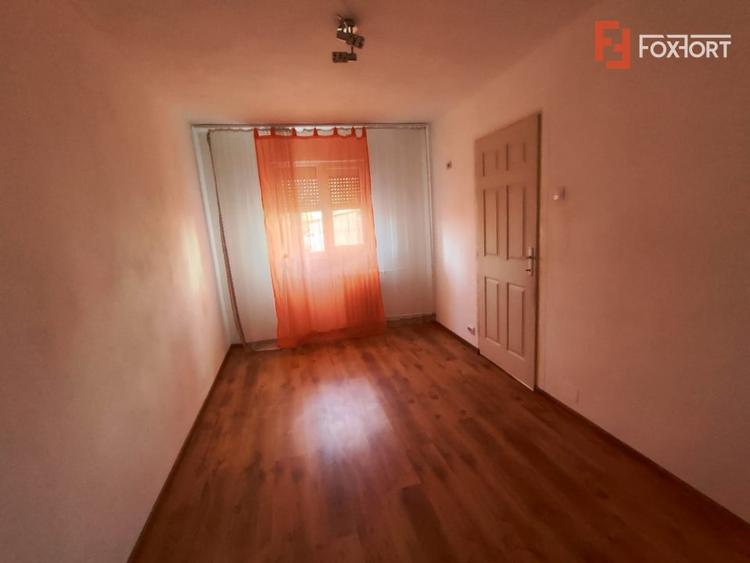 Apartament cu 2 camere semidecomandat, mobilat în Fortuna