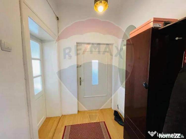 Casă cu 2 camere cu Teren 110 Mp în Lazaret