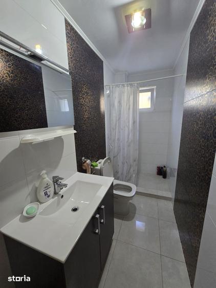 Casă cu 3 camere cu Teren 300 Mp în Central